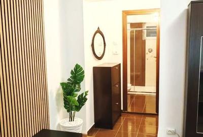 Garsonieră decomandată, mobilată în Baba Novac