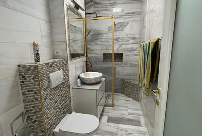Penthouse mobilat lux , vedere frontală la mare - 8