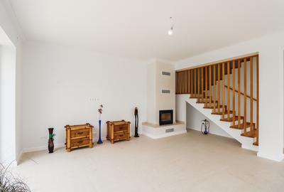 Vilă premium contemporană, finalizată în 2023 – design rafinat - 17