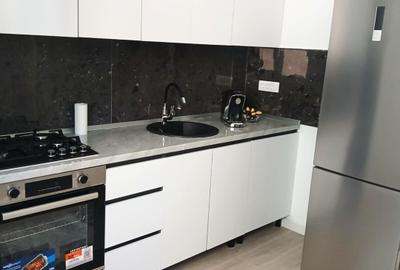 PF . inchiriez ap. cu o camera cu parcare privata cartirul Visoianu 320 EUR. - 3