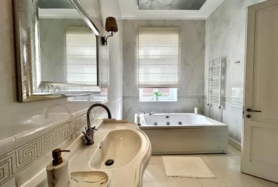 Apartament 3 camere, elegant si spațios, lângă parc, zona Centrala - 14