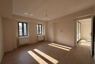 Universitate / Cartierul Armenească / Vila cu Grădină / Totul Nou/ Ideal Clinica - 9