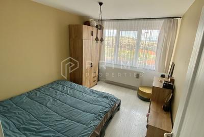 Apartament cu 2 camere, renovat și mobilat – Vedere panoramică - 4