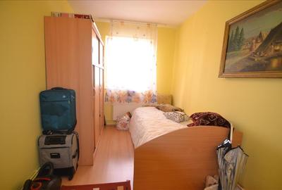 Apartament 3 camere decomandat, etajul 1, Astra-Cocorului - 4