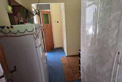 2 Camere decomandat - Piata Berceni - 11
