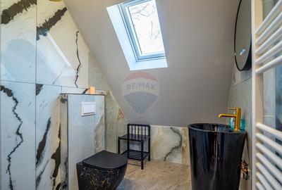 Vila superbă în inima stațiunii Sinaia – eleganță, confort - 30