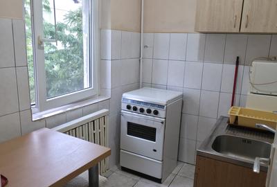 200 euro!!!Ap. cu 1 camera Et 3 Zona Bucovina - 5