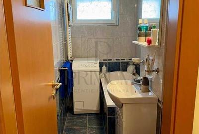 DAMBOVITA - ETAJ 3 LIFT - 3 CAMERE - DECOMANDAT - CENTRALA PROPRIE - BLOC IZOLAT - 6