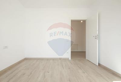 NOU! Apartament 2 camere cu boxa și parcare subterană - 7