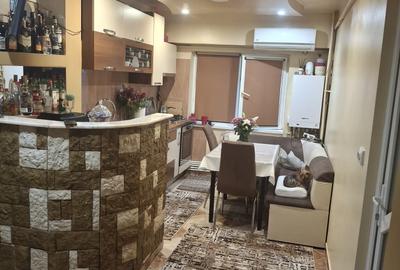 CET , 2 camere decomandat etaj 1 - 1