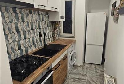 Apartament cu 2 camere zona Cedonia - 1