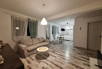 Apartament cu 2 camere semidecomandat, mobilat în Florești
