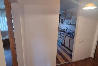 Faleza nord-apartament 4 camere decomandat cu gaze - 4