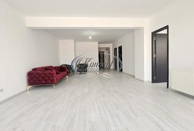 Apartament cu 3 camere semidecomandat în Semicentral