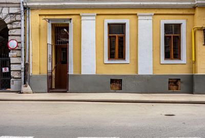 Spațiu comercial strada Episcopiei nr 1, Pregătit pt afacerea ta! - 1