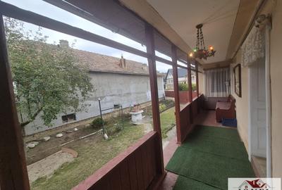 Vanzare casa in Jidvei - Feisa -2000 mp teren - 3