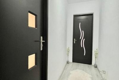 Apartament cu 3 camere, etaj 4 de vanzare, zona Spitalul Judetean - 11