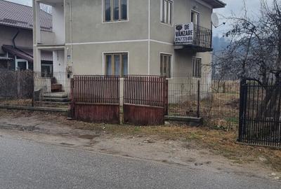 Casa com. Pausesti-Maglasi, sat Valea Cheii - 1