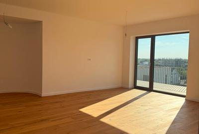 Apartament cu 3 camere în Băneasa