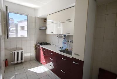 Apartament cu 3 camere în Cișmigiu