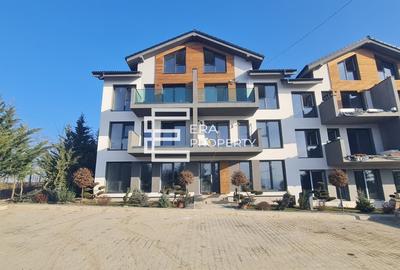 Apartament cu 3 camere decomandat în Cristian