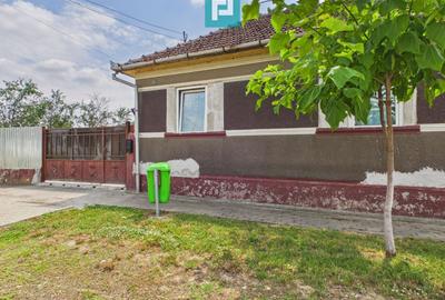 2 case cu teren de 2253 mp în Archiș - 10