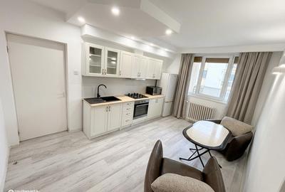 3 Camere | Mobilat și Utilat | Metrou Romancierilor | Vedere Parc | - 1