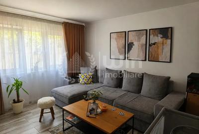 Apartament cu 3 camere decomandat, mobilat în Între Lacuri