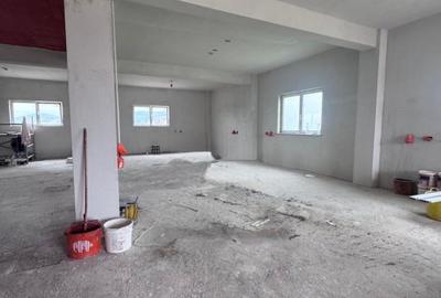 Spațiu comercial, de 240.00 mp, în Vicovu de Sus