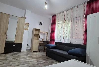 Garsonieră decomandată în Lipovei