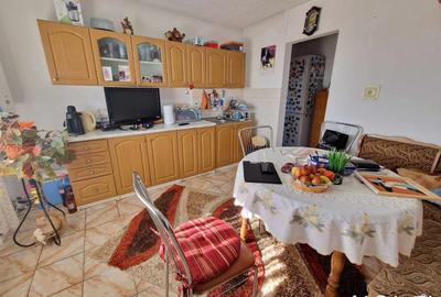 Apartament 2 camere, situat in Targu Jiu, Lt. Col. D-tru Petrescu - 7