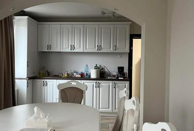 Casă cu 7 camere, D+P+E, garaj, Episcopia Bihor, Oradea. - 1