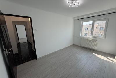 Sebastian, 2 camere, 54mp, decomandat, etaj 8, renovat - 4
