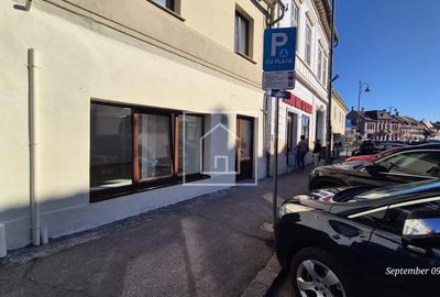 Spațiu comercial 46 mp – vitrină stradală – Centrul Istoric Sibiu - 3