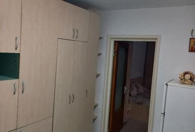 Garsonieră spațioasă de închiriat – Metrou Râul Doamnei, 45 mp - 4