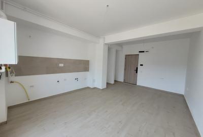 Comision 0%  - 2 camere - vedere laterala mare - acces piscina - 76000 E - 12