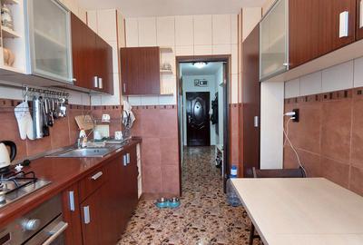Titan,500 m de Metrou 1 Decembrie | 2camere, decomandat, 6/10, mobilat - 12