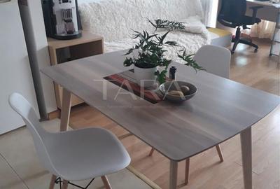 Apartament cu 2 camere semidecomandat, mobilat în Gheorgheni