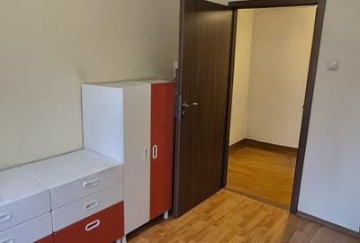 Titan 1 Decembrie 1918 Bloc 1984 2Gr. Sanitare Parcare 3 Camere Vanzare - 5