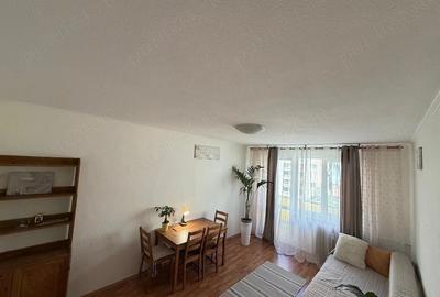 Garsonieră decomandată în Tineretului