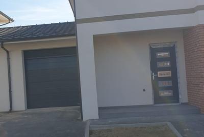 Duplex de vanzare de 130mp teren 216mp zona Floresti Crisan - 14