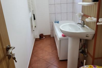 Ap 3 camere/parter/zonă liniștită Brăilei - 6