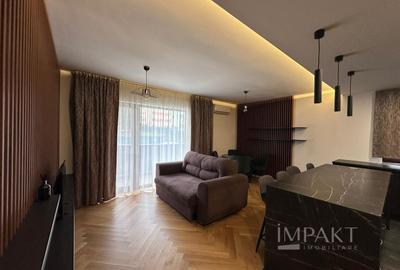 Apartament cu 2 camere decomandat, mobilat în Europa