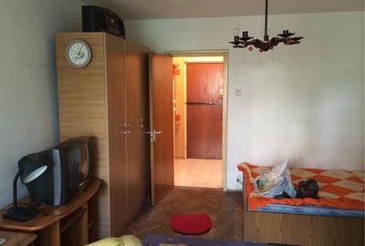 Garsonieră semidecomandată în Drumul Taberei
