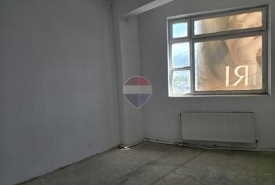 Spațiu comercial de 1,330.5mp de vânzare - 8