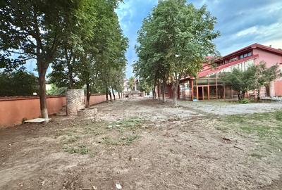 Vilă de închiriat – ideală pentru azil, școală sau centru educațional/ ambasadă - 10