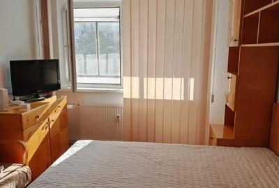 Apartament cu 2 camere semidecomandat, mobilat în Drumul Taberei