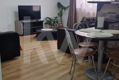Apartament cu 3 camere decomandat în Hipodrom 3