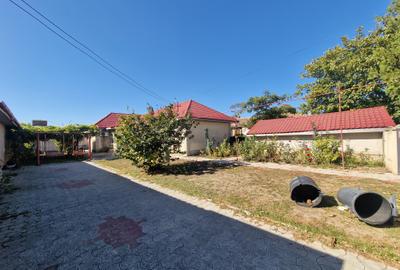 Cogealac(Strada Mare)- Casa 4 camere, teren 1519mp, toate utilitatiile - 58.000e - 6