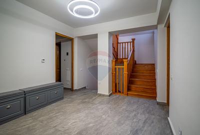 Vila superbă în inima stațiunii Sinaia – eleganță, confort - 22